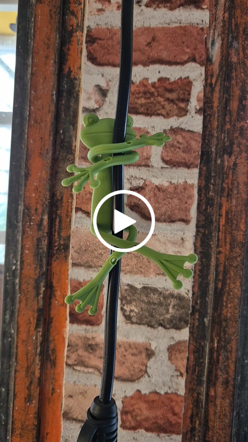 Customer video review of Mamie-Frog® - Le Tuteur qui sourit à vos plantes