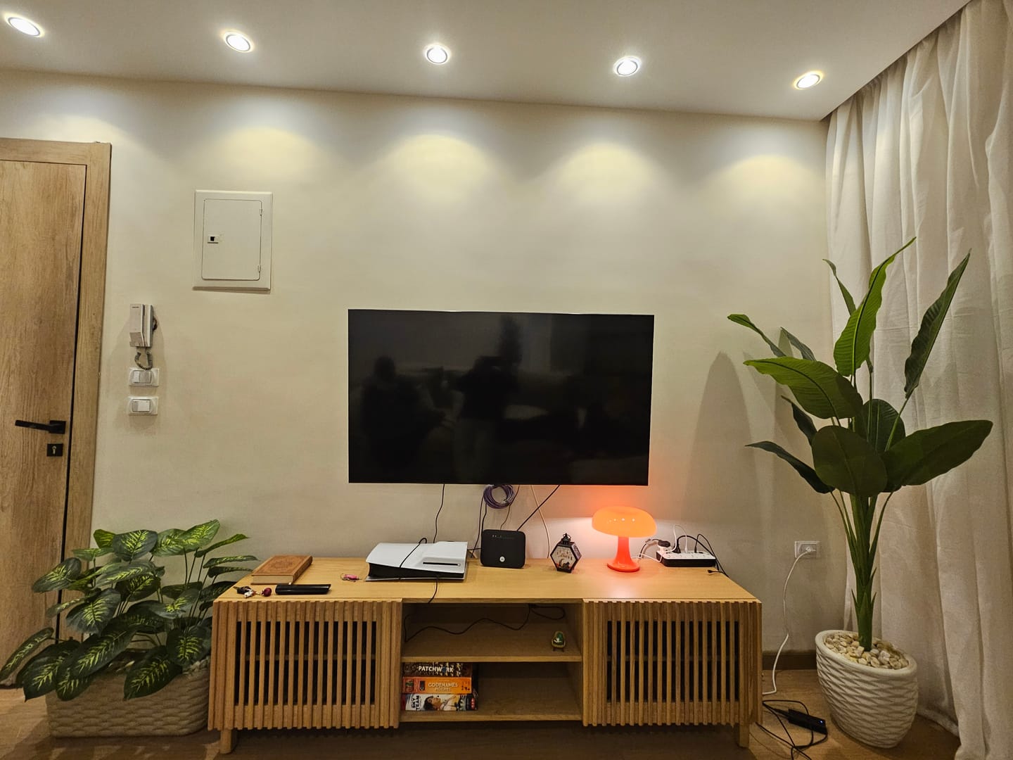 Customer photo review of Beyla TV Unit