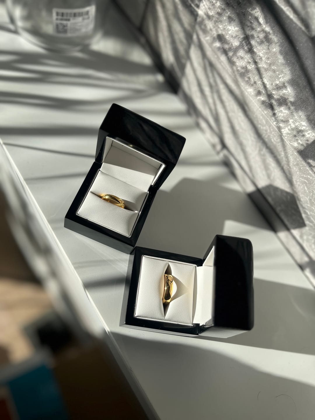 Customer photo review of Gold Wonder Ring Set