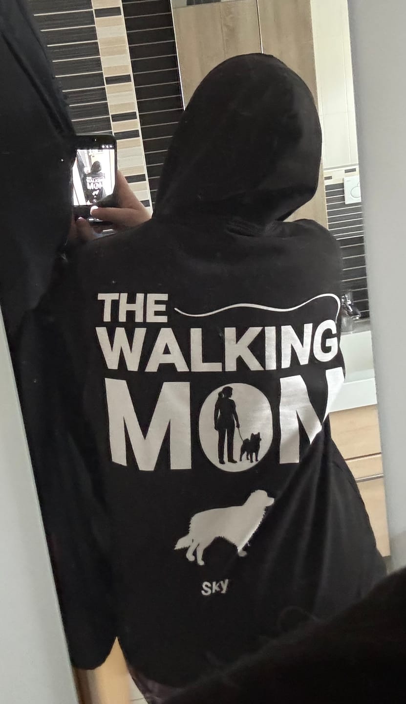 Customer photo review of The Walking Dad - Individueller Hoodie