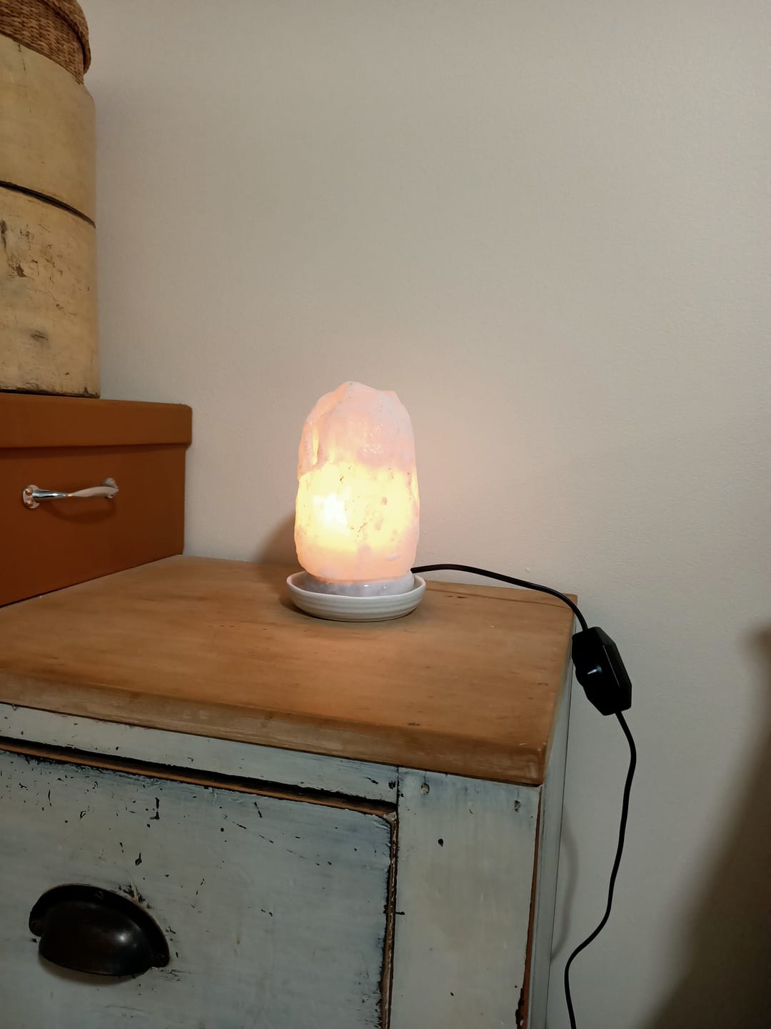 Customer photo review of SALT LAMP Crystal White Marble Base 2-4kg