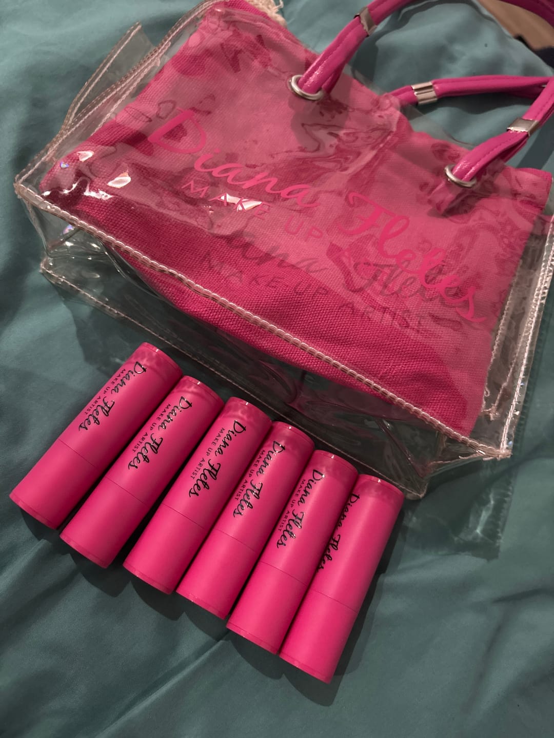Customer photo review of Pink Set ( S ) Labiales Matte Diana Fletes