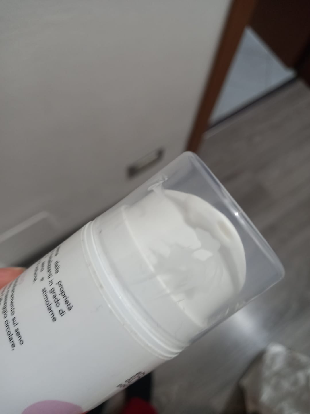 Customer photo review of Crema Volumizzante Seno