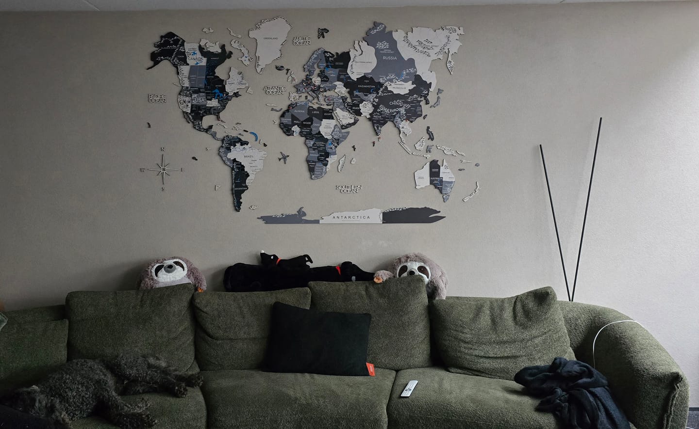 Customer photo review of 3D Wooden World Map Nordik