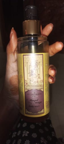 Customer photo review of Manjal Magic Body Wash