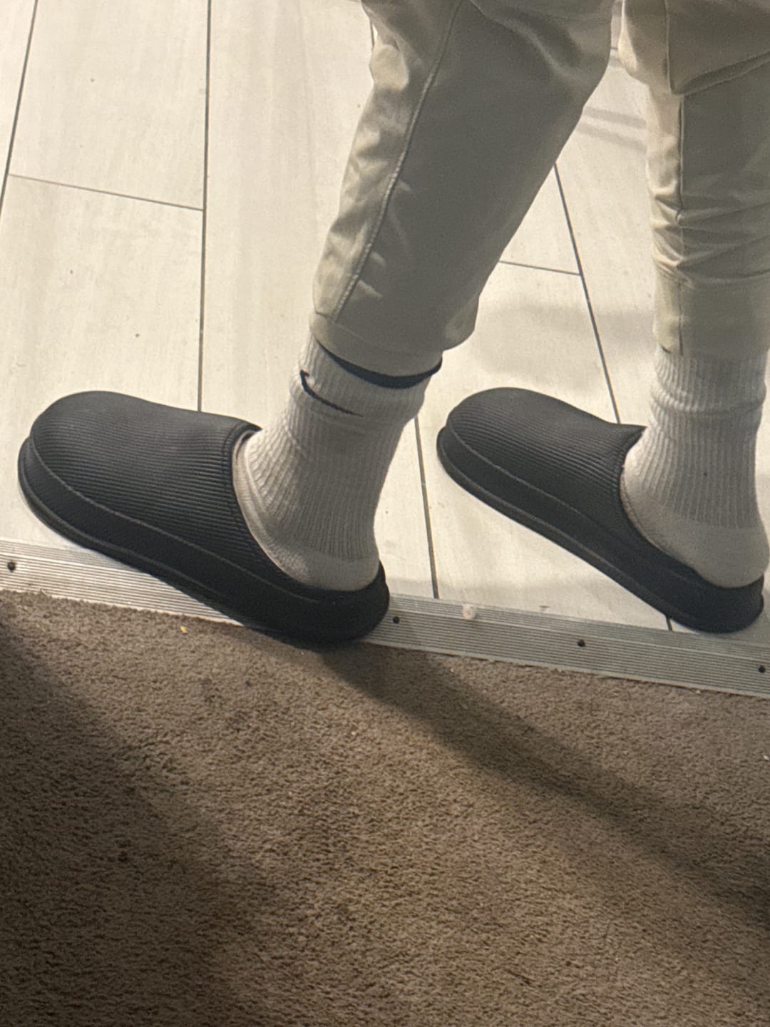 Customer photo review of Cloud Slides - Cozy Fur-Lined Clogs