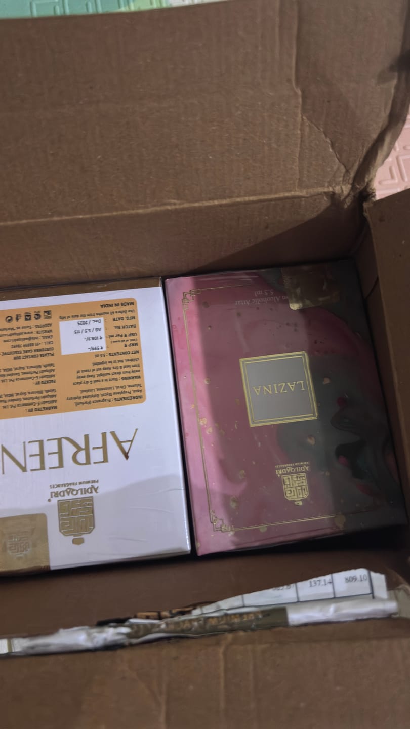 Customer photo review of Afreen Woman Luxury Attar Perfume