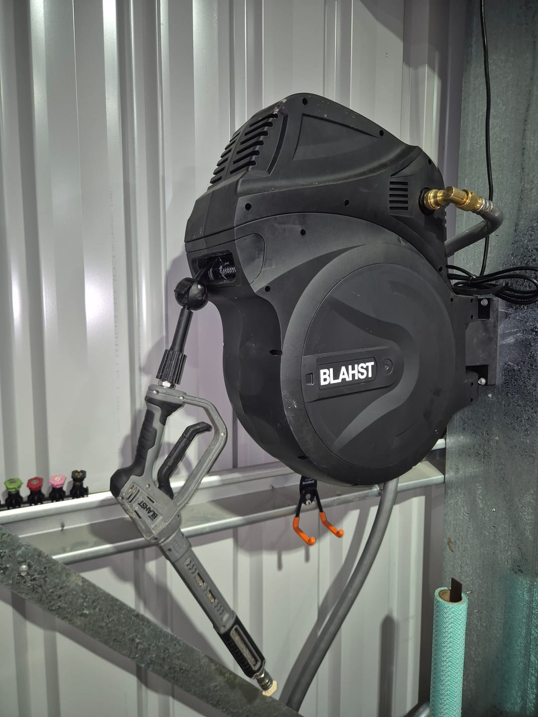 Customer photo review of R30 Wall-Mounted Pressure Washer
