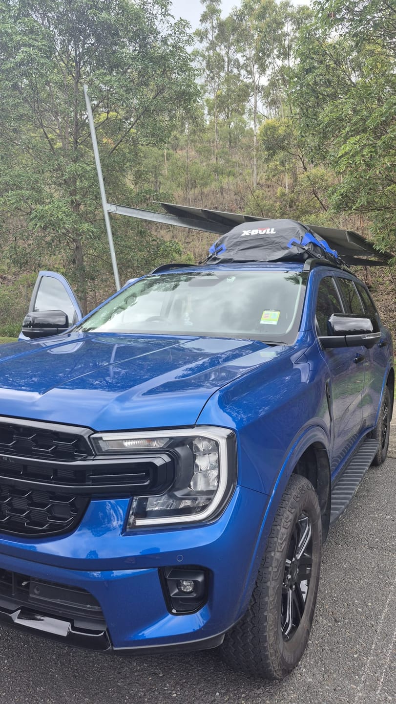 Customer photo review of X-BULL Waterproof Car Roof Top Rack Carrier ravel Cargo Luggage Cube Bag Travel 425L / 595LL