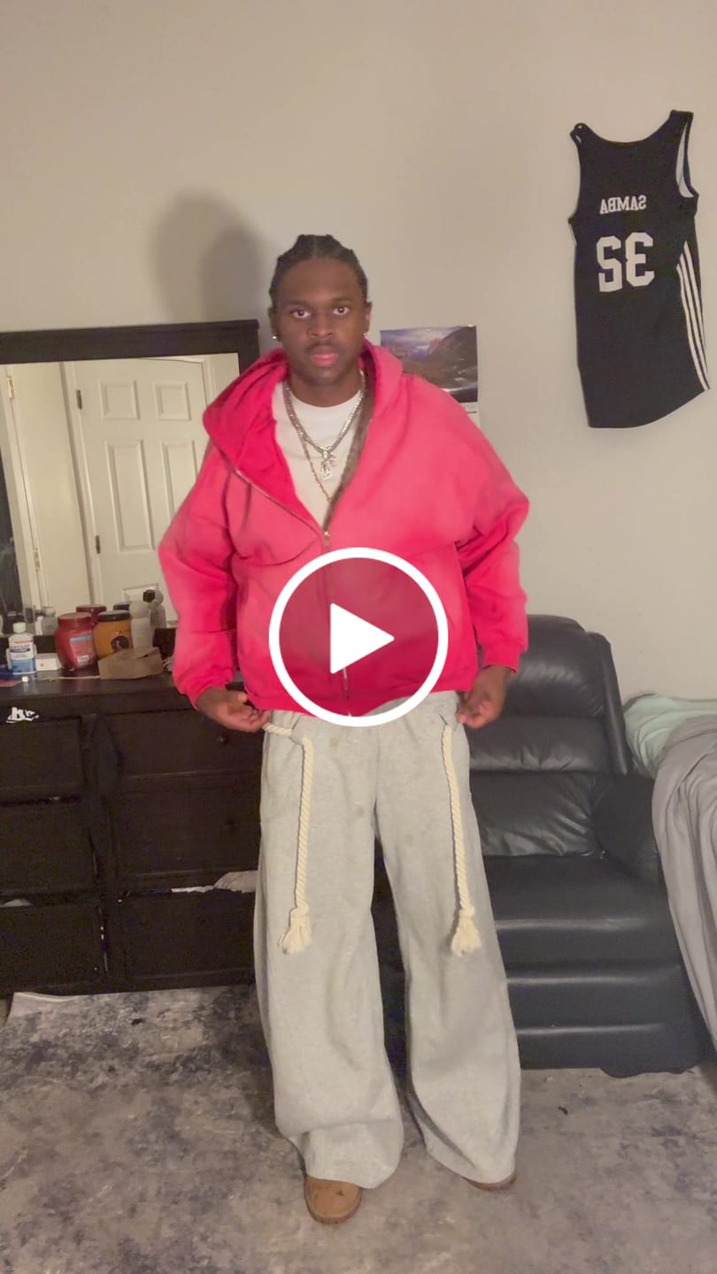 Customer video review of Aelfric Eden Super Baggy Barrel Sweatpants