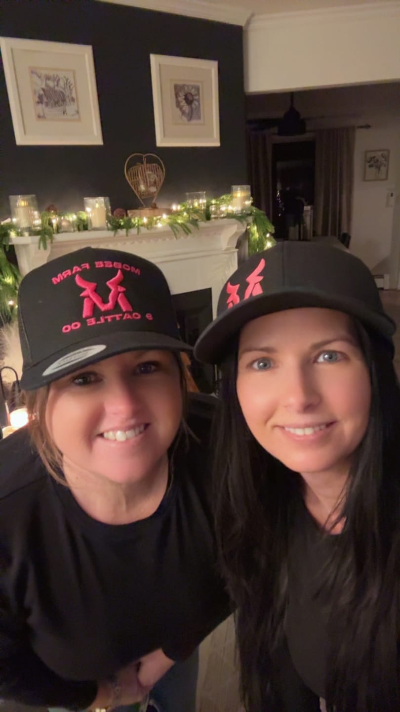 Customer photo review of Women's Buckin' Bronc Foam Trucker