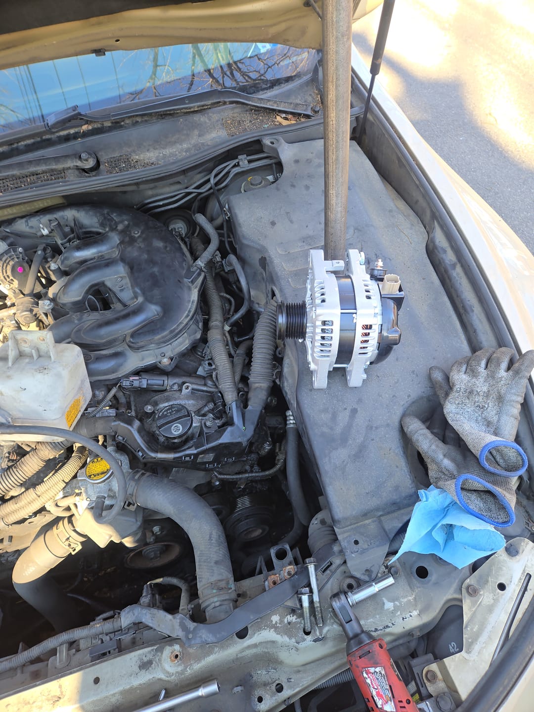 Customer photo review of Alternator for 2007-2018 Lexus, 2005-2018 Toyota