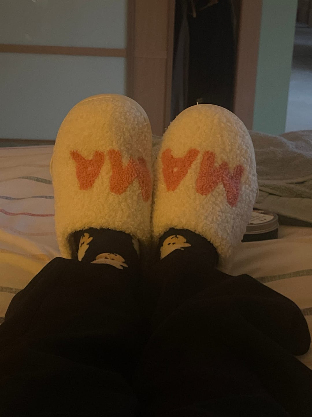 Customer photo review of Mom Essential Slippers