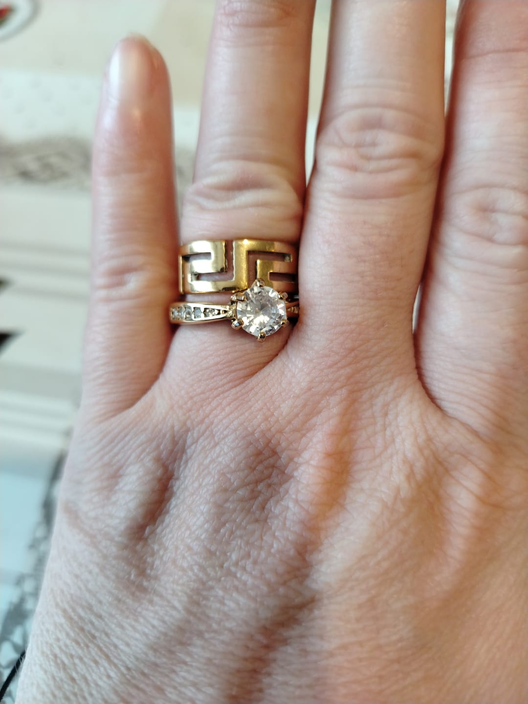 Customer photo review of Inel Crystals - Gold