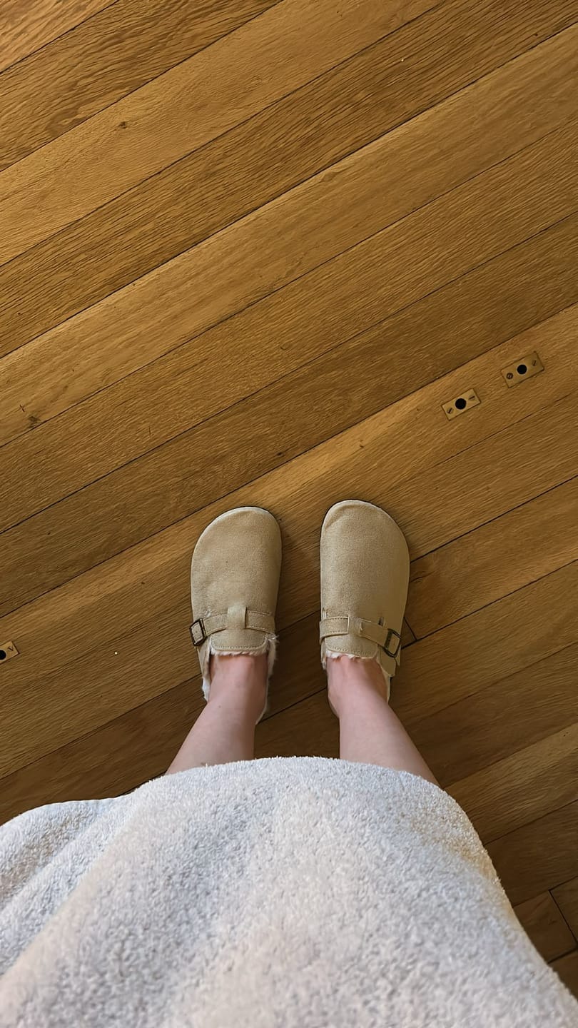 Customer photo review of Elle Suede Clogs