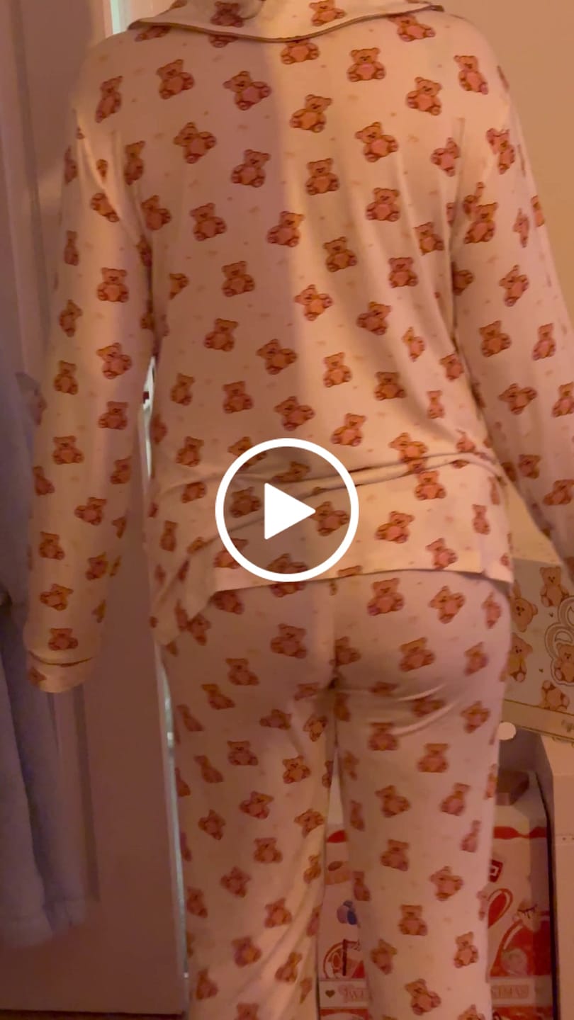 Customer video review of Women's Teddy Bear Pyjamas