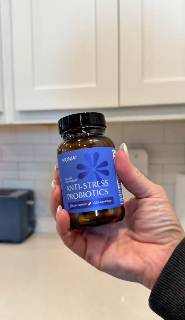 Customer photo review of Bioma Anti-Stress Probiotics