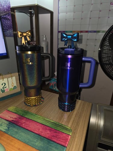 Customer photo review of Metallic Gold WAFFLE Tumbler Boot