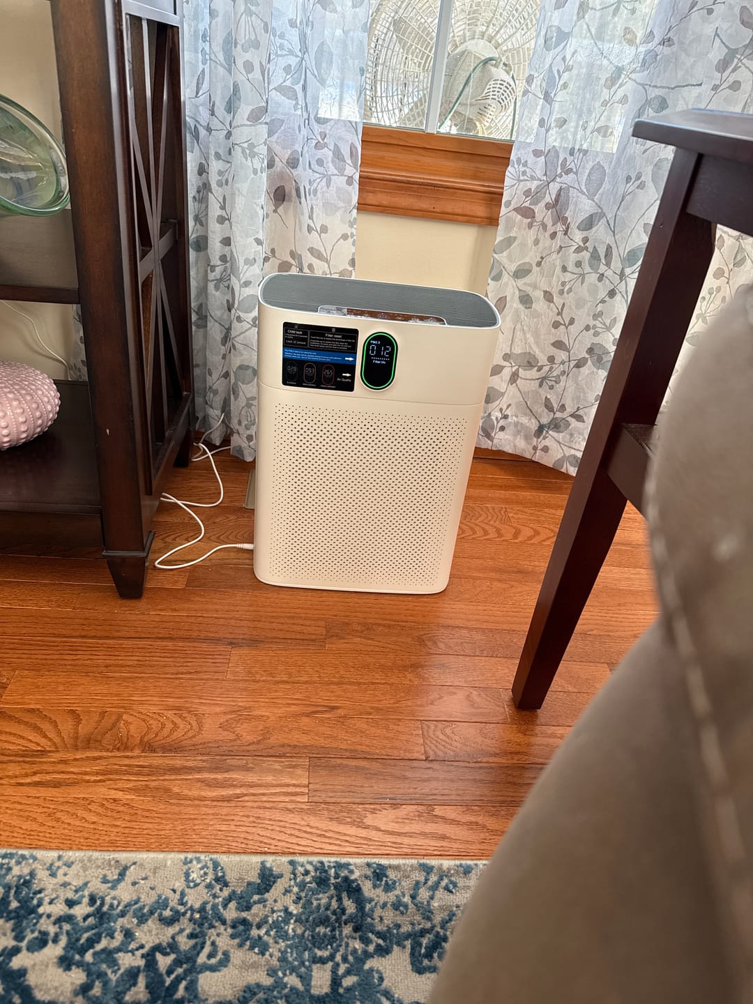 Customer photo review of Smart Air Purifier V1 Pro – Powerful HEPA Filtration with PM2.5 Sensor, App & Voice Control for Clean Indoor Air
