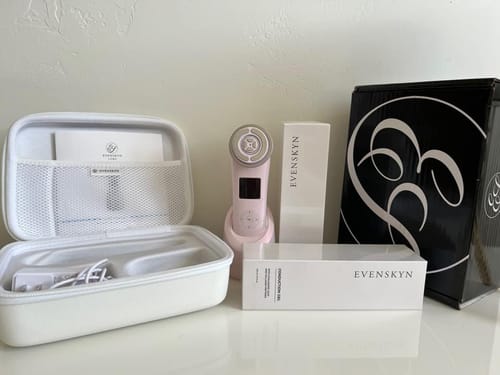 Customer photo review of Lumo⁺ + Phoenix: Professional-Grade Skin Tightening and Lifting Duo