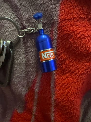 Customer photo review of Mini NOS Nitrogen Bottle Keychains