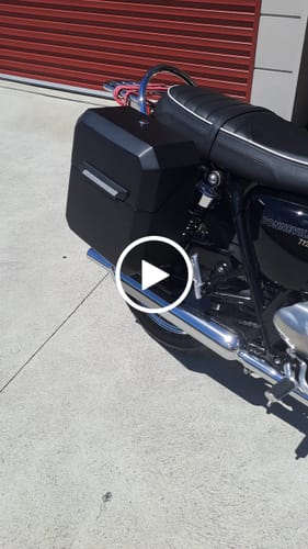 Customer video review of 30L - Outlaw Quick-Mount Medium Triumph Bonneville T120 Matte Hard Saddlebags