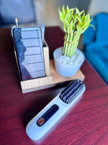Customer photo review of Luméa™- Cepillo térmico inalámbrico para un alisado rápido en cualquier lugar.