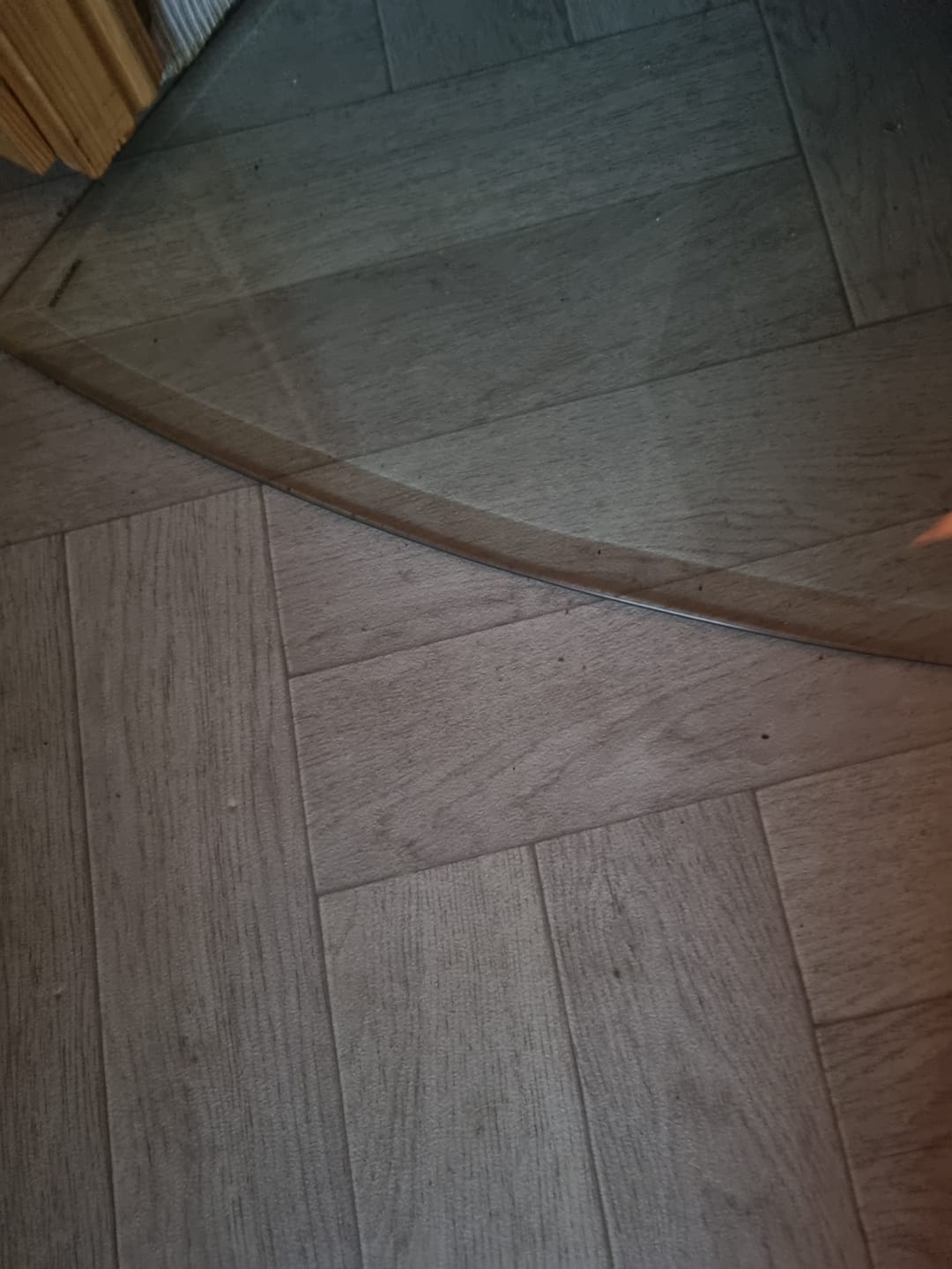 Customer photo review of Glasplatte Kamin, Funkenschutzplatte Glas für Kaminofen - Viertelkreis