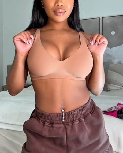 Customer photo review of Seamless Deep V Push-Up Wireless Bra