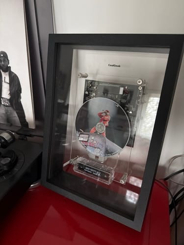 Customer photo review of M1 Music Frame CD Player