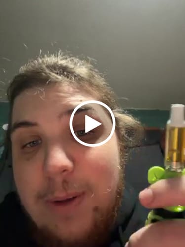 Customer video review of 510 Thread - 2G THCa Live Resin
