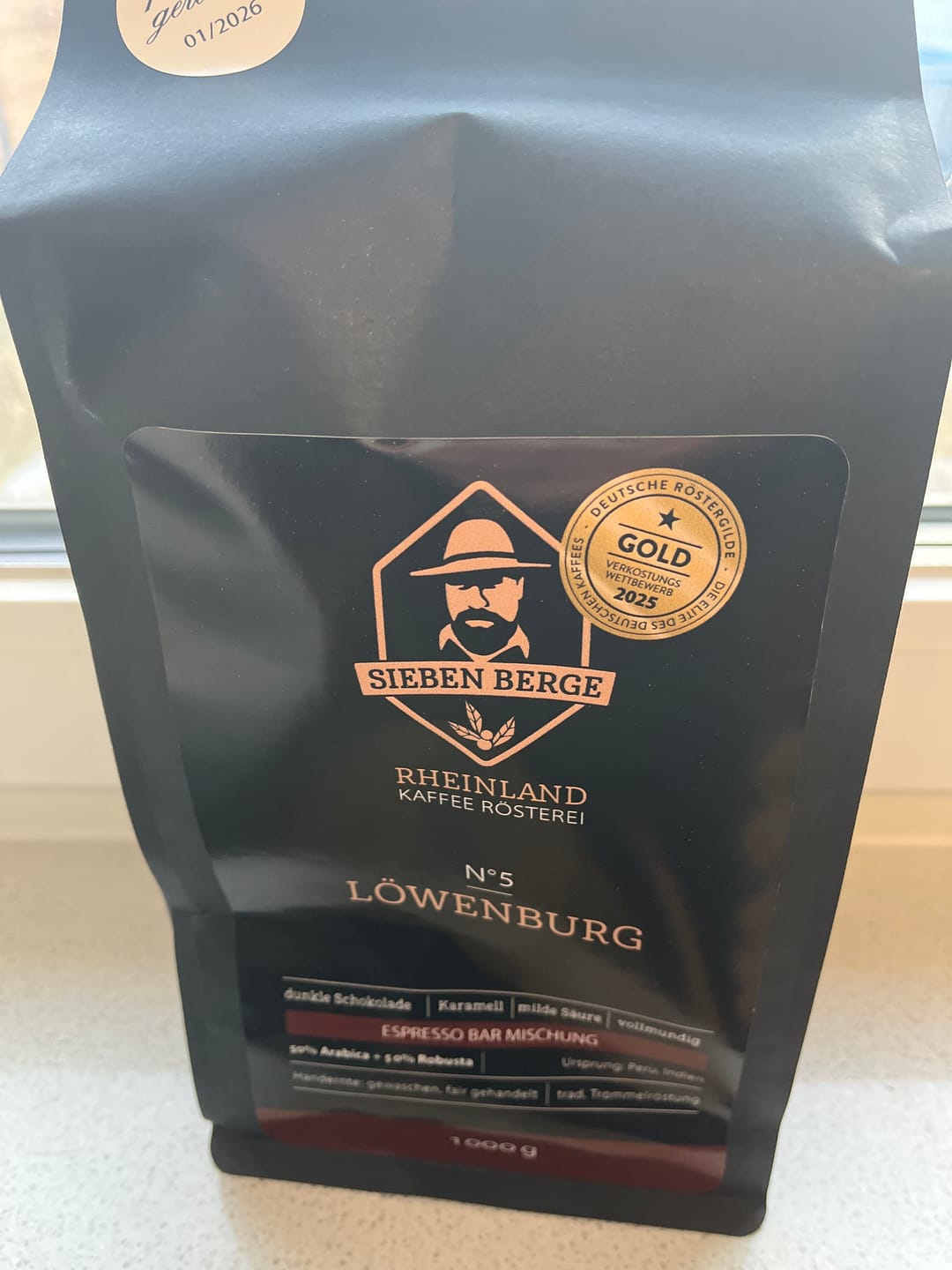 Customer photo review of N°5 Löwenburg – Kraftvolle Intensität mit samtiger Crema – Espresso Bar Mischung