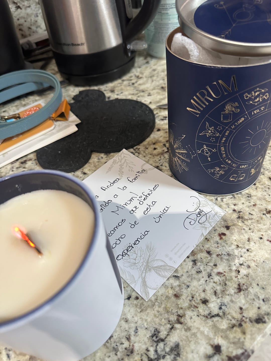 Customer photo review of Mirum Astrología