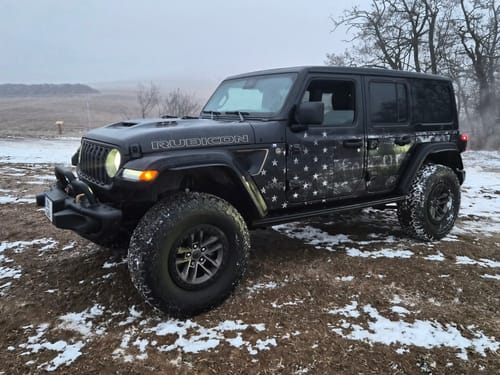 Customer photo review of Wrangler JLU Removable Trail Armor
