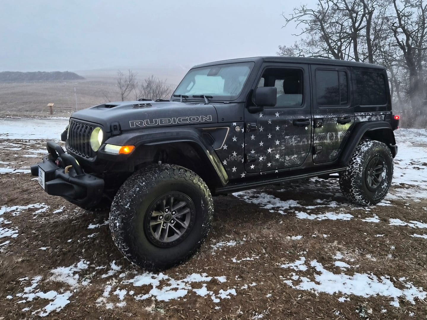 Customer photo review of Wrangler JLU Removable Trail Armor