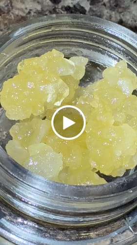 Customer video review of Wedding Cake | Live Resin Diamonds