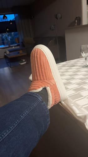 Customer photo review of HappyCozy