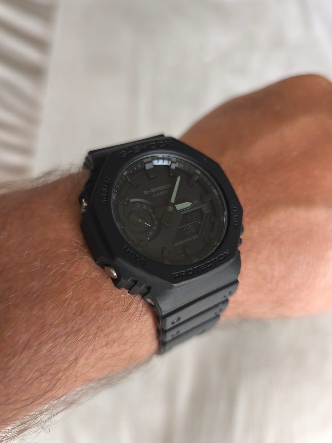 Customer photo review of Reloj Casio G-Shock Royal Oak "Casioak" GA-2100-1A1 Carbon Core Negro