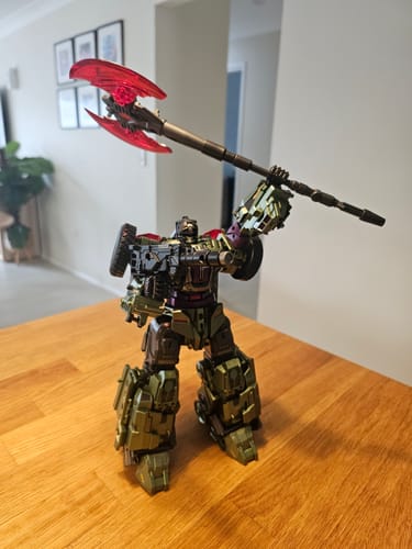 Customer photo review of Dream Star Toys  DST02-003 DST02003 Load Warrior ( Long Haul, Constructicon, Devastator Combiner) DreamStarToys Metallic Version 24.5 cm / 9.6"