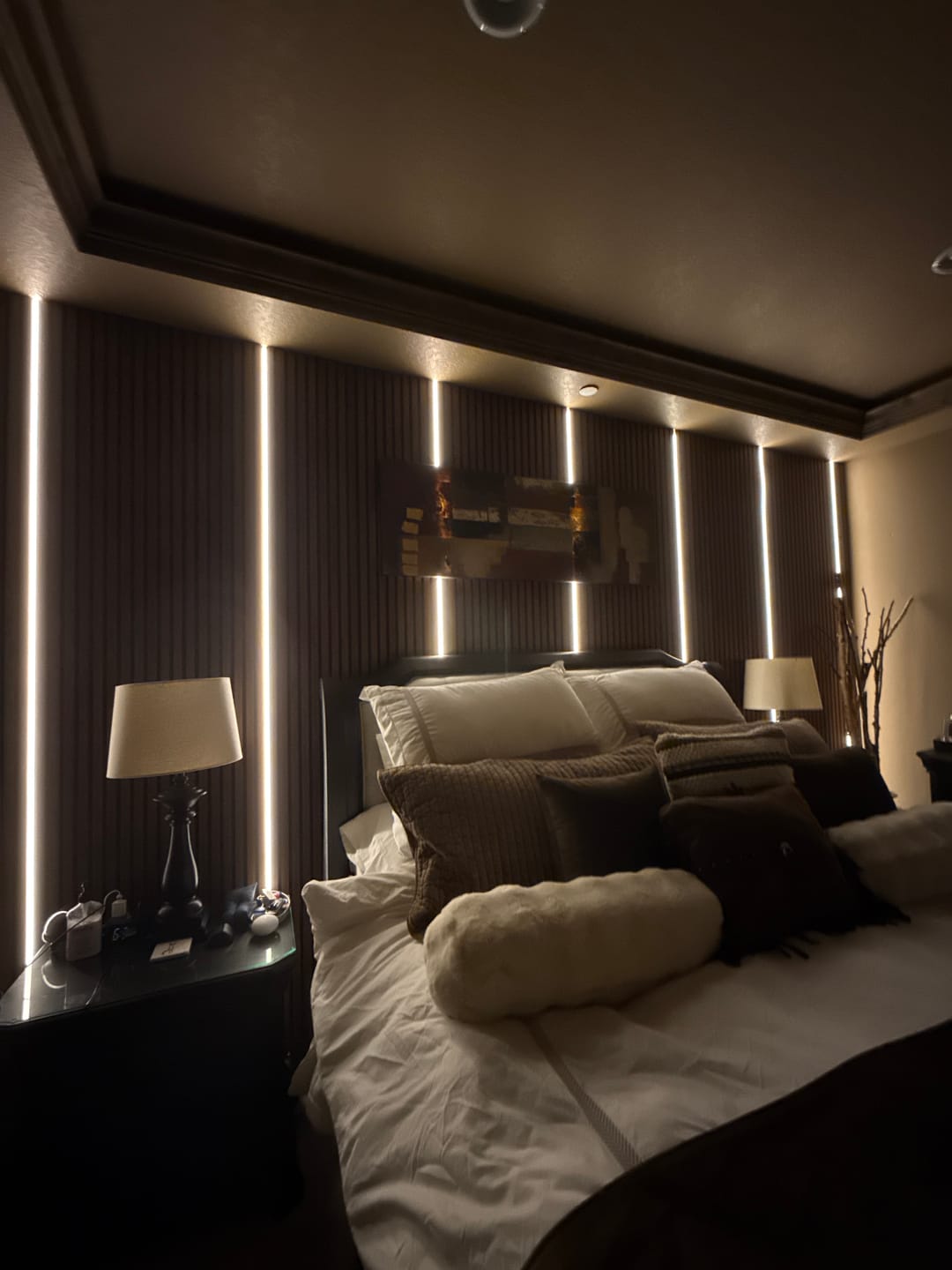 Customer photo review of Luxe LED™ Slat Wall Light Kit