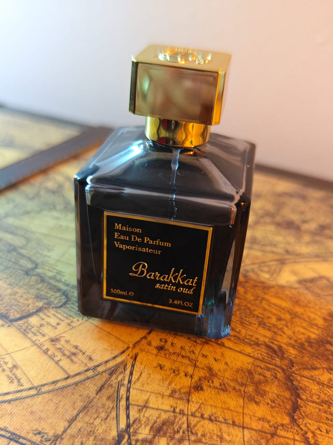 Customer photo review of Eau de Parfum Barakkat Satin Oud - Fragrance World 100 ML