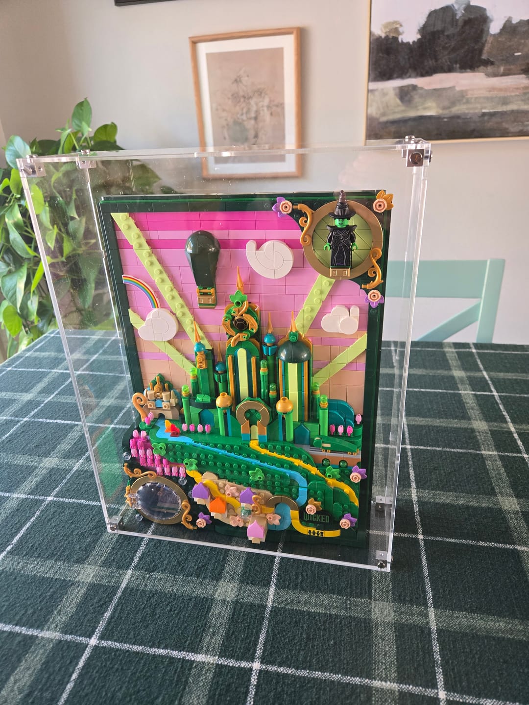 Customer photo review of Wall Mounted Display Case for LEGO® 75685 Wicked Emerald City Wall Art