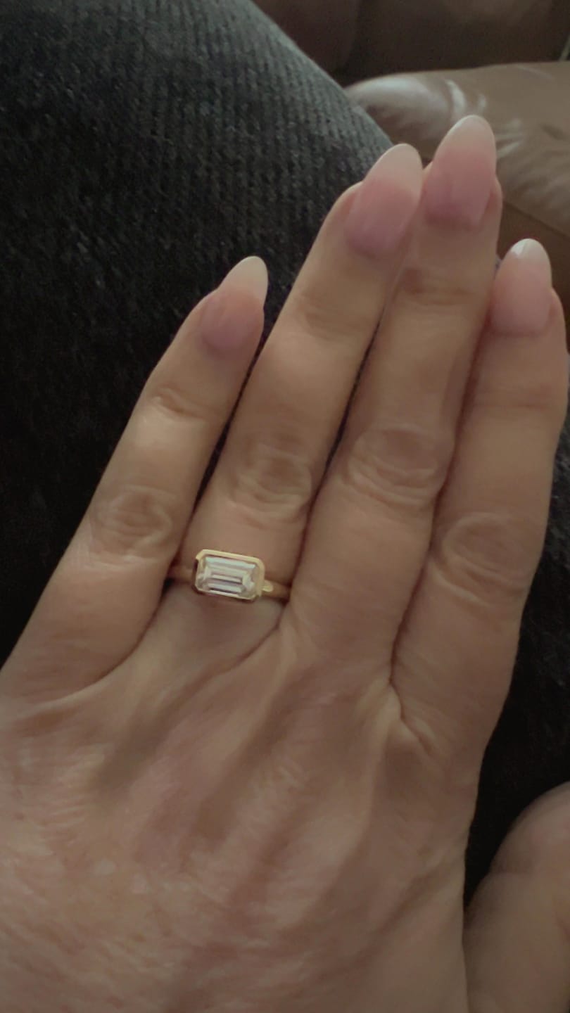 Customer photo review of Engagement Ring Settings: K Gold & Platinum Pricing