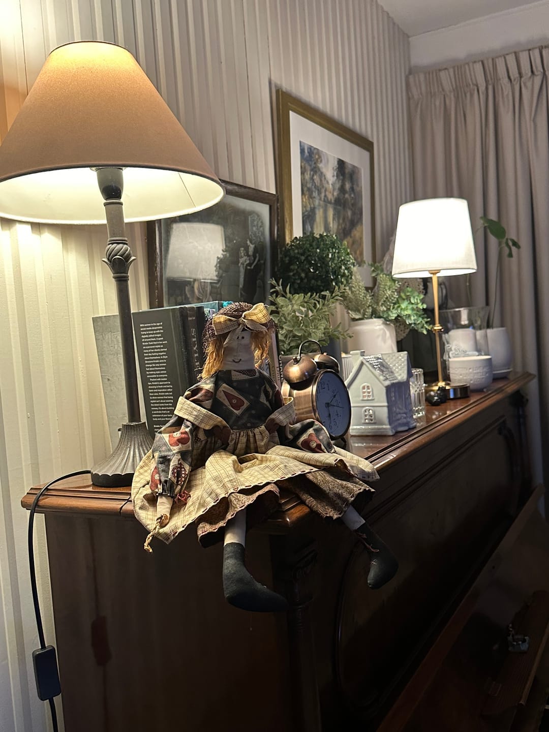 Customer photo review of LED Retro Fabric Cordless Table Lamp