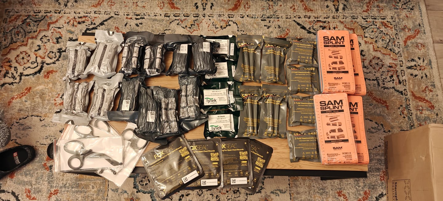 Customer photo review of Celox Haemostatic Gauze - 5ft Z-Fold
