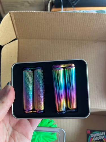 Customer photo review of Mini Hand Roller Duo in TIN  - twin pack of textured & smooth 145 grams