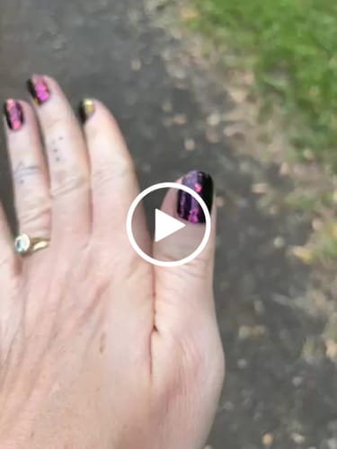 Customer video review of Rubies | Super Jellies DIY Hard Semi Cured Gel Nail Wraps