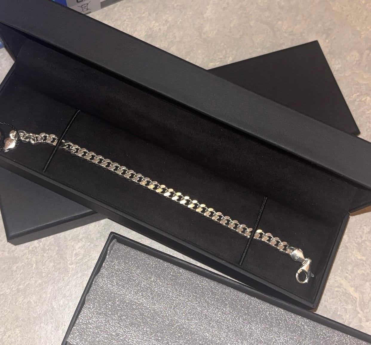 Customer photo review of Pansarlänk Armband 8mm - 925 Silver