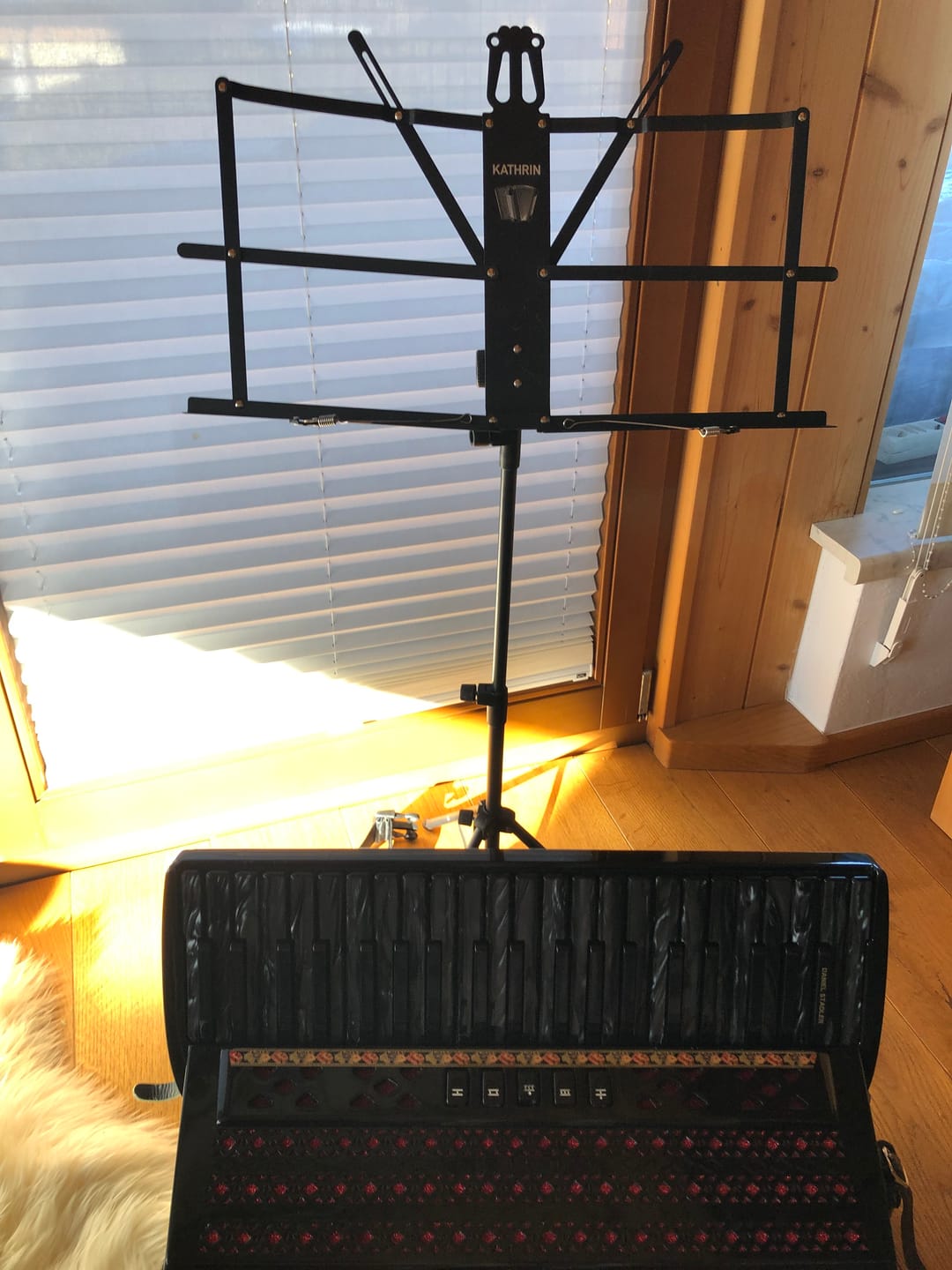 Customer photo review of Personalisierbarer Notenständer