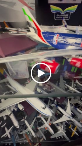 Customer video review of GEMINI EMIRATES A380 1/400 REG#A6-EOD